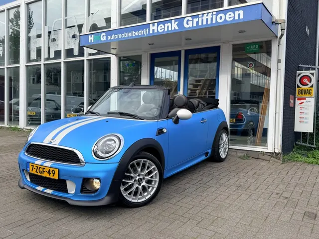 MINI Cooper 1.6 Cooper Cabrio I Leer I 2015