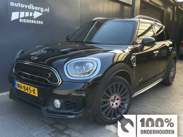 MINI Countryman 2.0 Cooper Sd All4 Chili Works edit. Head-up 2017