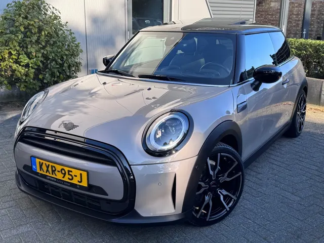 MINI Mini Cooper 2024