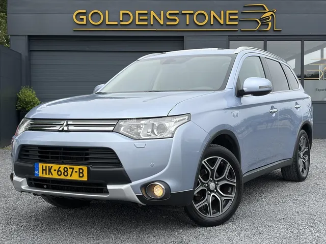 Mitsubishi Outlander 2.0 PHEV Executive Edition 2015