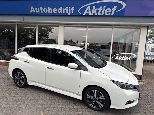 Nissan Leaf N-Connecta 40 kWh 2020