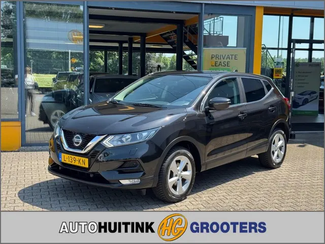 Nissan Qashqai 1.2 N-Connecta 2019