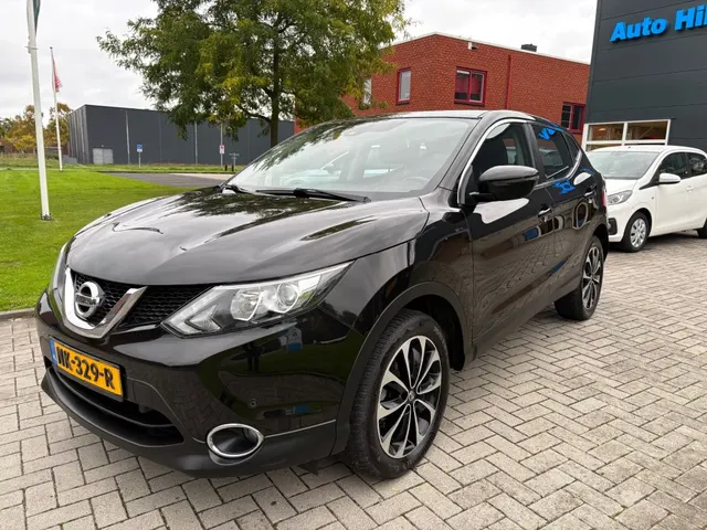 Nissan Qashqai 1.2 N-Connecta 2017