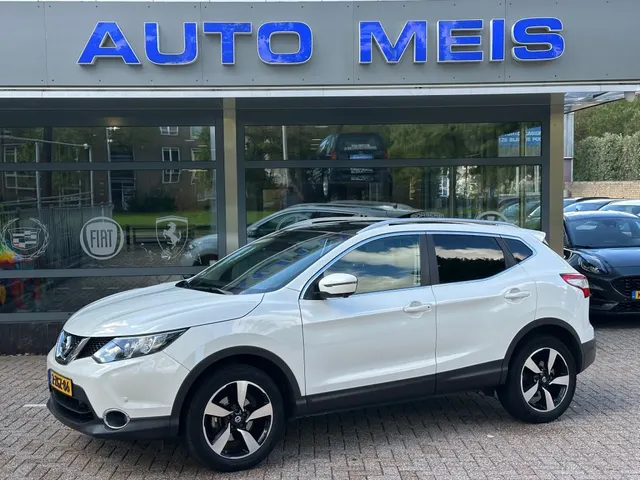 Nissan Qashqai 1.2 Connect Edition Automaat 2015