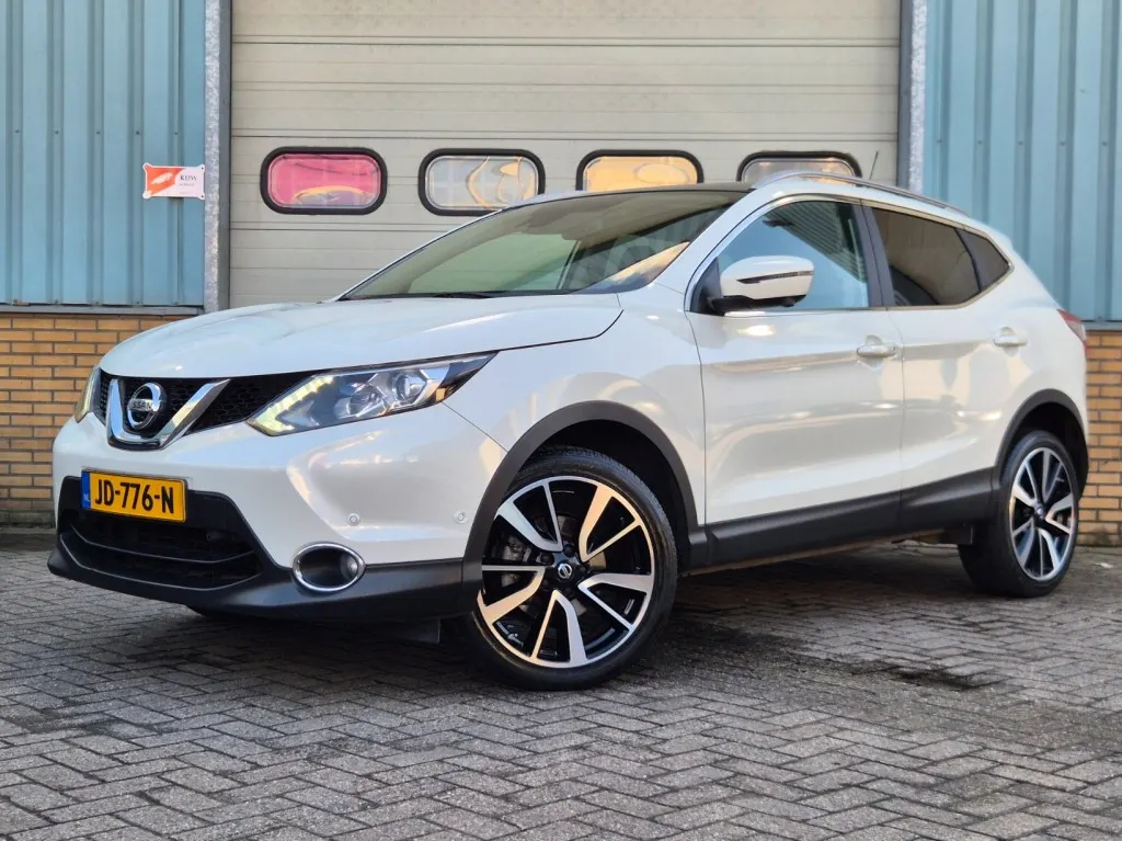 Nissan Qashqai 1.6 Tekna 2016