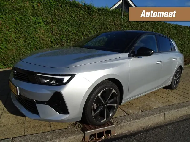 Opel Astra 1.2 Gs Line Turbo 2025