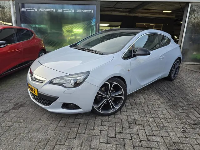 Opel Astra Gtc 1.4 Turbo Sport 2014