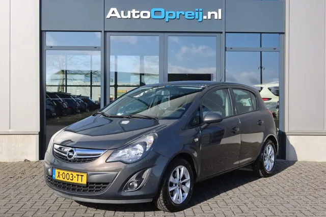 Opel Corsa 1.4 Design Edition 5drs. Automaat 2014