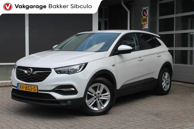 Opel Grandland X 1.2 Turbo Online Edition 2018