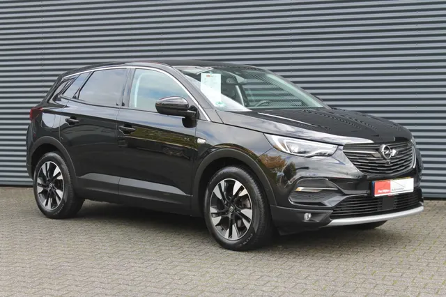 Opel Grandland X 1.2 Turbo Business Elegance 360° 2021