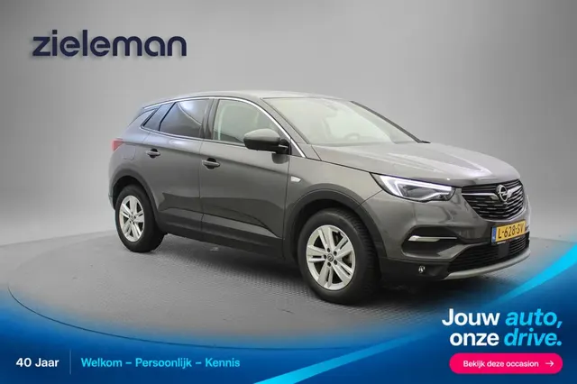 Opel Grandland 1.2 Turbo Business Elegance 2021