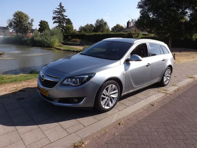 Opel Insignia 1.6 Sports Tourer SW Automaat 2015