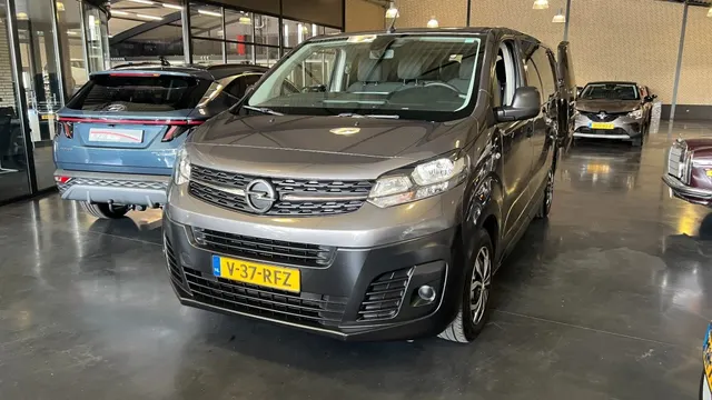 Opel Vivaro 2.0 Dubbelcabine 6 persoons 2023