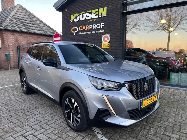 Peugeot 2008 1.2 Puretech Allure 2023