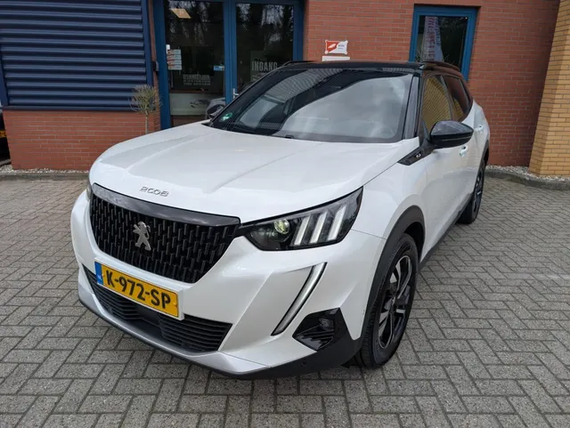 Peugeot 2008 1.2 Puretech GT 2021