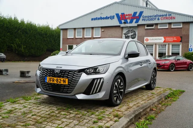 Peugeot 208 Allure 1.2-100PK 2024
