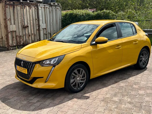 Peugeot 208 1.2 puretech active pack Automaat Nieuwstaat 2021