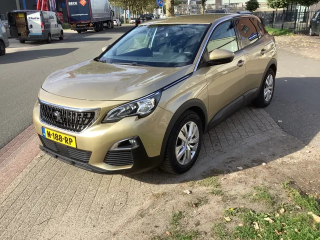 Peugeot 3008 1.2 Puretech Allure Automaat 2018
