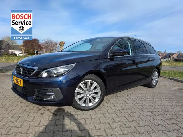 Peugeot 308 1.2 PureTech Blue Lease Premium I Nieuwe distributie I 2019