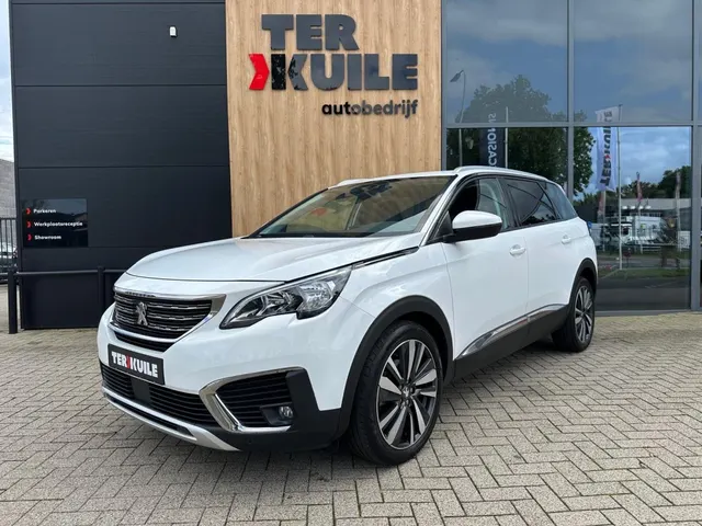 Peugeot 5008 1.2 Puretech Allure 2018