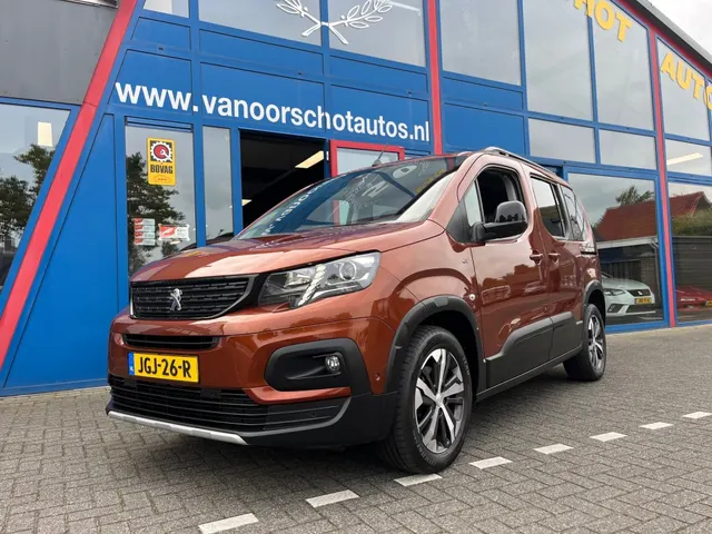 Peugeot Rifter 1.2 130pk Automaat GT Line Vol Opties!!! bj2021 2021