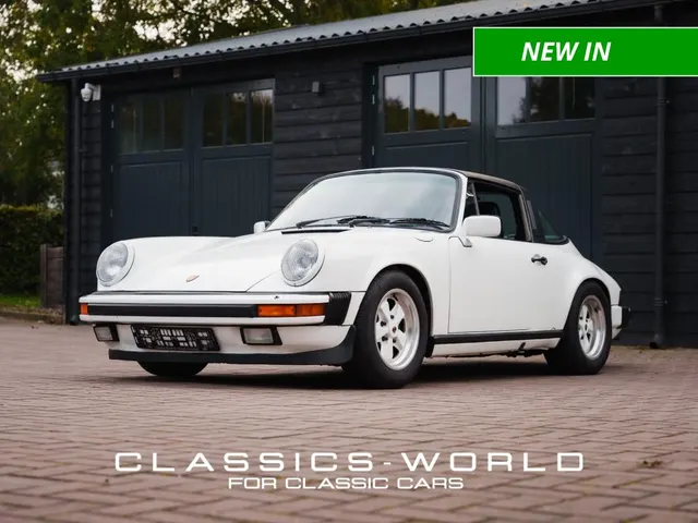 Porsche 911 3.2 Carrera Targa – Grand Prix White – 915 Manual – Factory Short Shif 1985