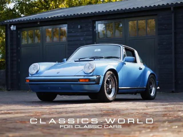 Porsche 911 3.0L Sc Targa - Minerva Blue Metallic - Pascha Interior! 1982