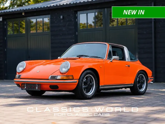 Porsche 911 T 2.2 Targa – Blood Orange – Restored! 1971