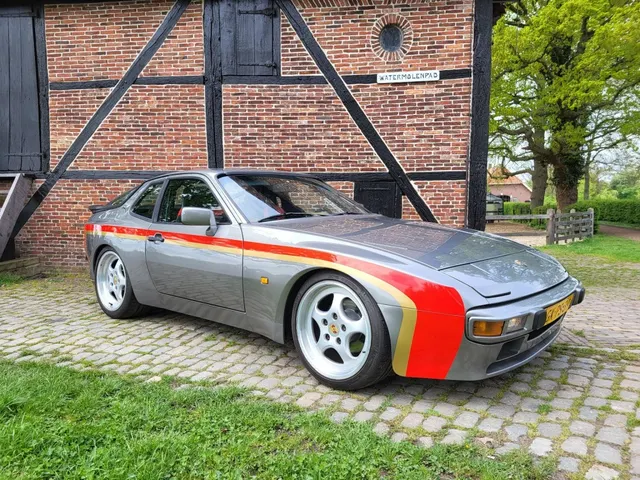 Porsche 944 968 motor trackday 1985