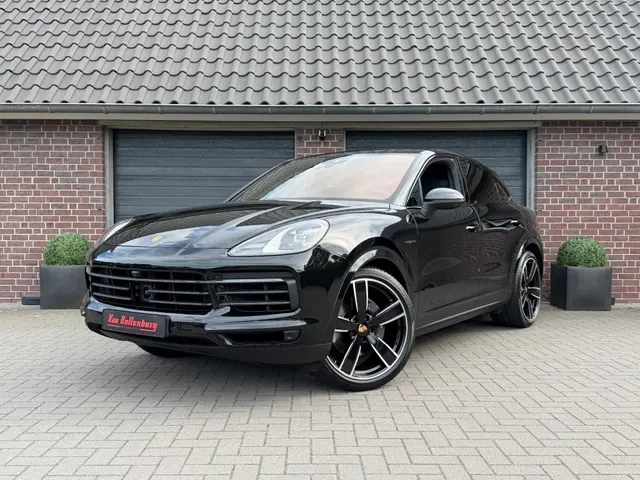 Porsche Cayenne Coupe Coupe E-Hybrid Platinum Edition Luchtvering 22 Inch 3D-View 2023
