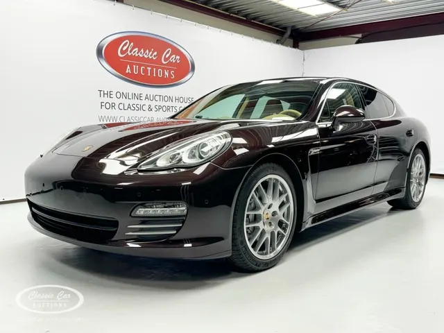 Porsche Panamera 4.8 4S - 67896 Km - Online Auction 2010