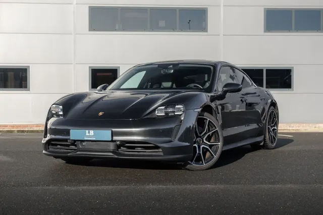 Porsche Taycan 4S 2020