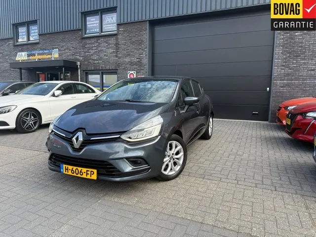 Renault Clio 1.2 TCe Intens Automaat 3 2016