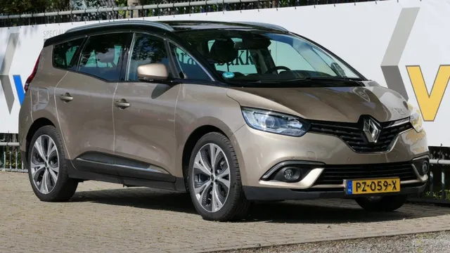 Renault Grand Scenic TCe 130 Intens 7pers 2016
