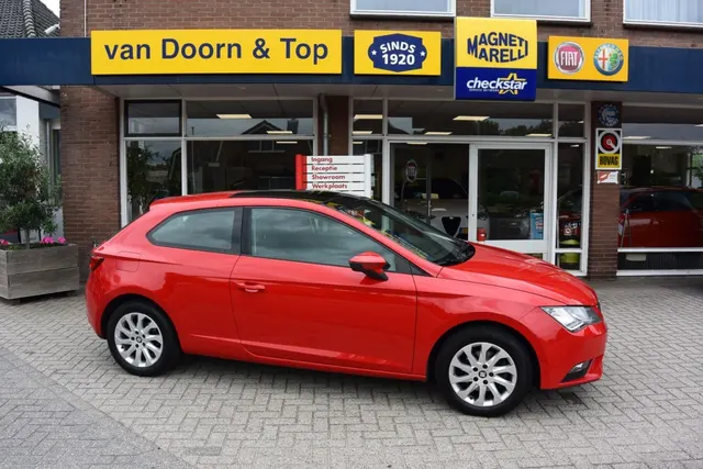 SEAT Leon 1.2 TSI Style Automaat 2014