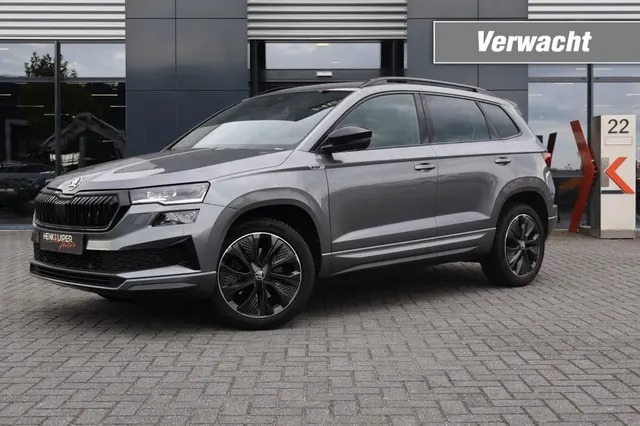Škoda Karoq 1.5 TSI Act Sportline Business 2023