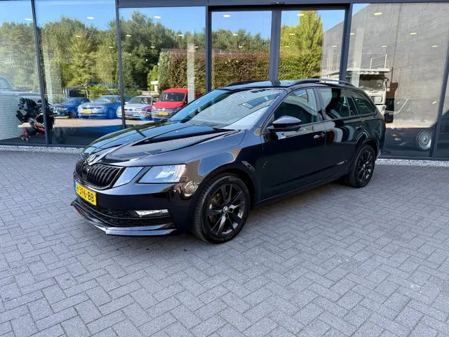 Škoda Octavia Combi 1.5 TSI Sportline 2020