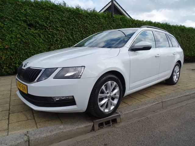 Škoda Octavia 1.0 TSI Bns Edition 2020