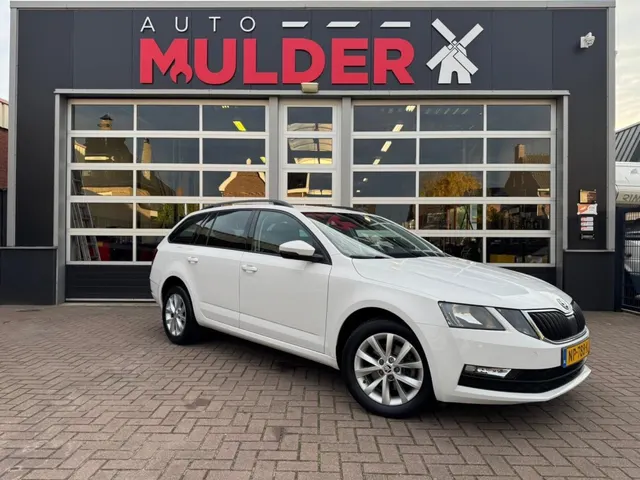 Škoda Octavia Combi 1.0 TSI 115PK Greentech Ambition Business Aut 2017