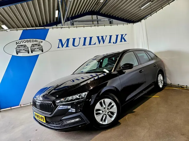 Škoda Octavia Combi 1.0 TSI Sport Business 2022