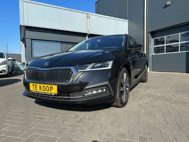 Škoda Octavia Combi 1.4 TSI iV PHEV Business 2021