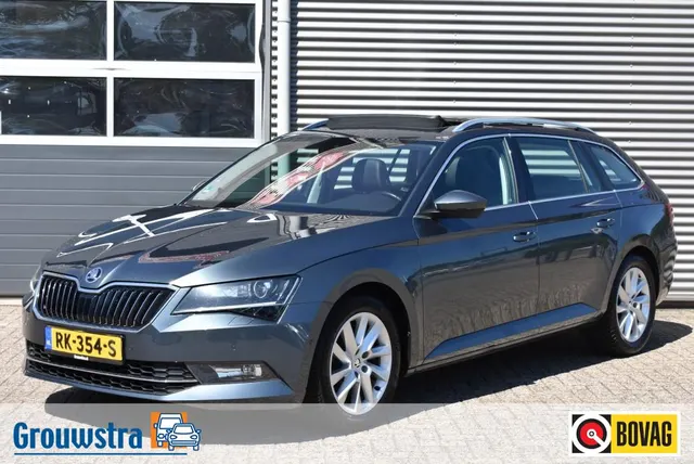 Škoda Superb Combi 1.4 TSI Dsg7 Style Business 2018