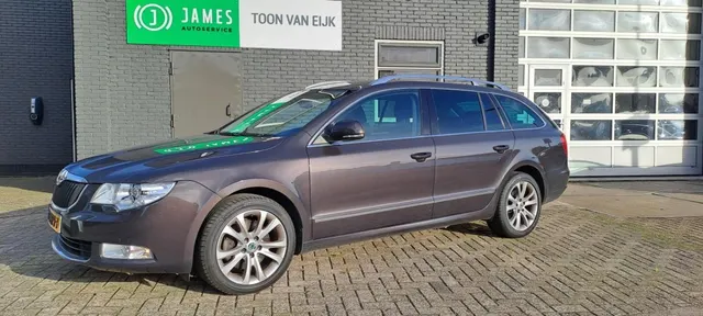 Škoda Superb Ambition Business Line 160Pk Tsi 2010