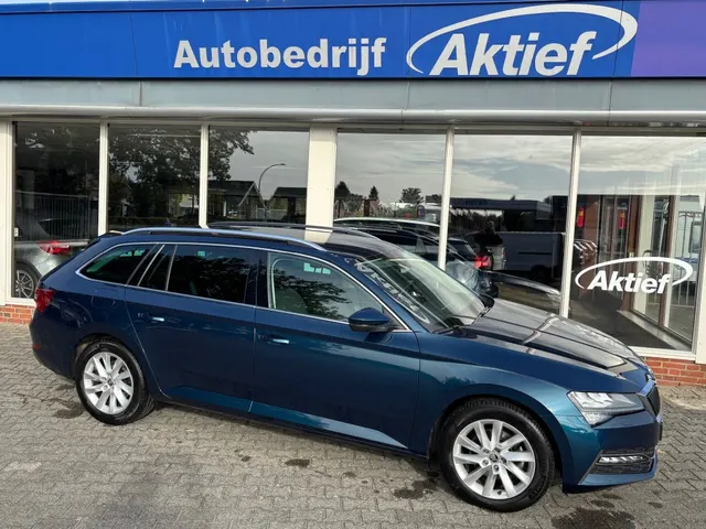 Škoda Superb 1.4 TSI PHEV Business Edition Plus 2023
