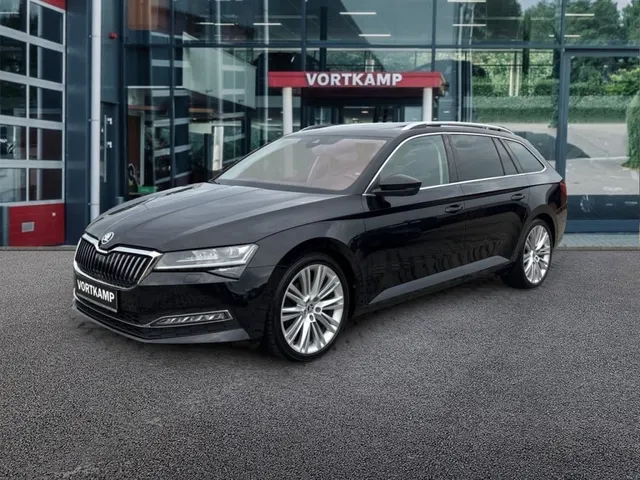 Škoda Superb 2.0 TDI DSG 2022