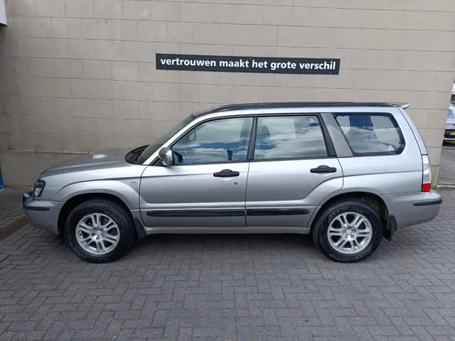 Subaru Forester 2 2005