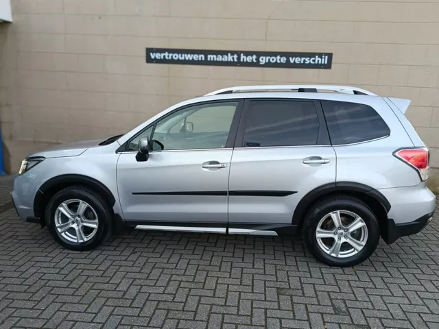 Subaru Forester 2.0 Premium 2016