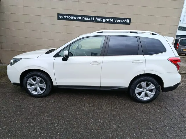 Subaru Forester 2.0 Comfort Automaat 2017