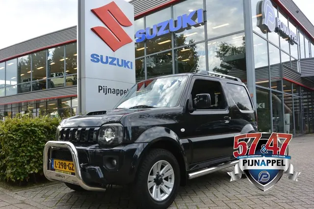 Suzuki Jimny 1.3 Exclusive 4x4 2015