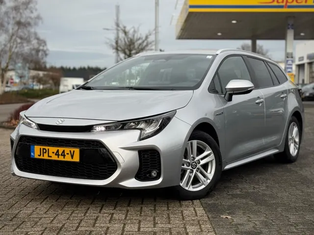 Suzuki Swace 1.8 Hybrid A 2025